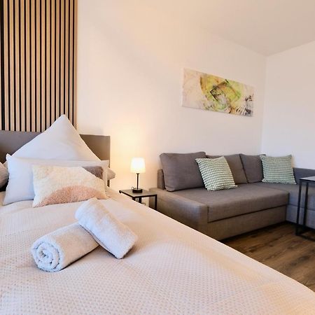 Charmantes Studio In Messe-Naehe Mit Parkplatz Hannover Exteriör bild